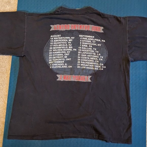 Actual 1992 Lynyrd Skynyrd Mens Large concert tee - Picture 2 of 2